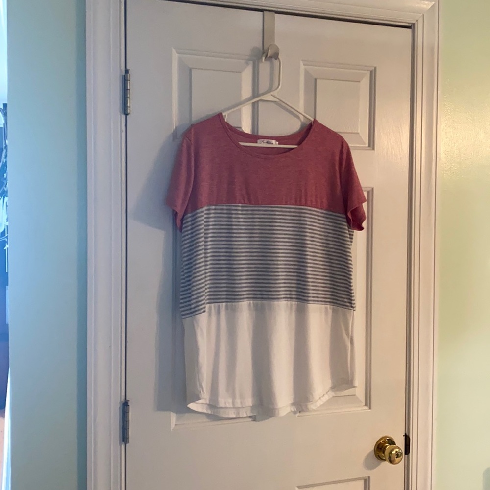Pullover top